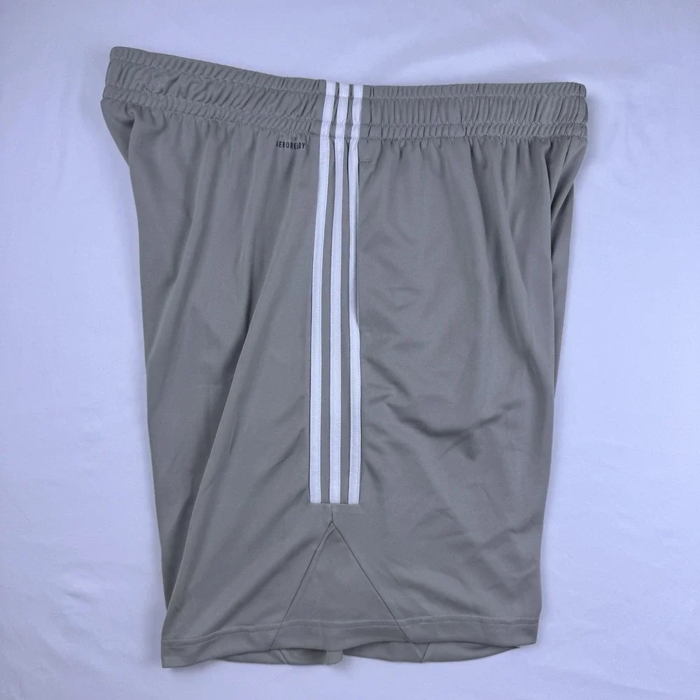 Adidas Men's Legends 3 Stripe Basketball Shorts Athletic Metal Grey‎ 2XL 9